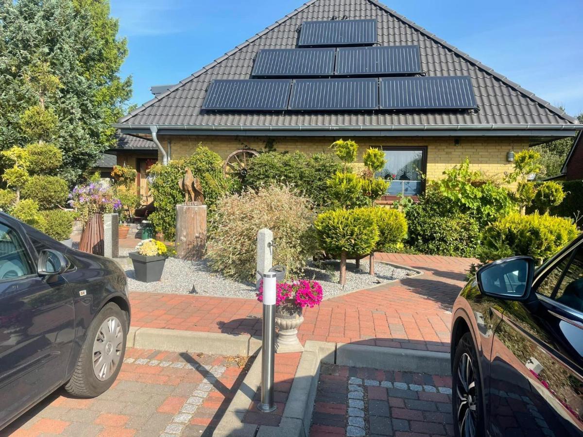 Ferienwohnung Hansen Uphusum Exteriér fotografie